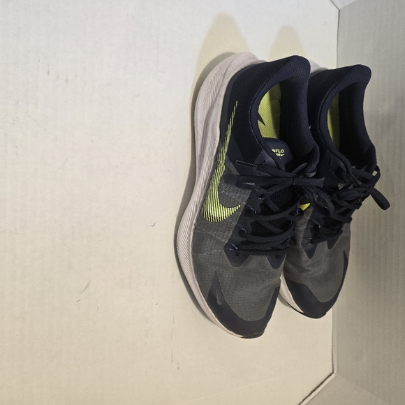 Men running shoes - Picture 3 of 6